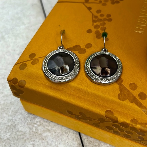 CHICO’S Necklace + Earring Jewelry Set!! - Picture 3 of 3